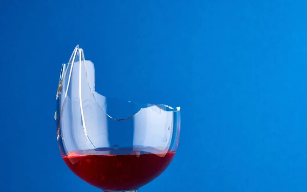 Túl sok bort termeltek Franciaországban – 200 millió eurót különítettek el a megsemmisítésére