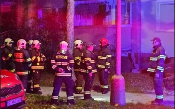 Tűz miatt evakuálták egy panelház 25 lakóját, egy személyt kórházba kellett számítani