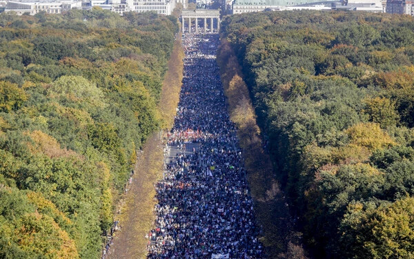 berlin tüntetés