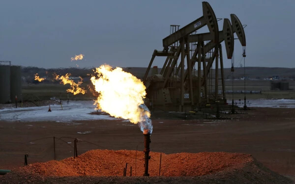 Visszaesett az Exxon Mobil és a Chevron profitja az alacsony olajárak miatt