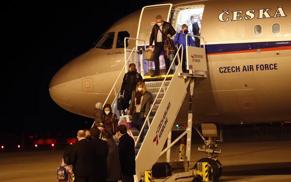 A birodalom visszavág. A Kreml a vártnál több csehet küldött haza. ⋌(TASR/AP)