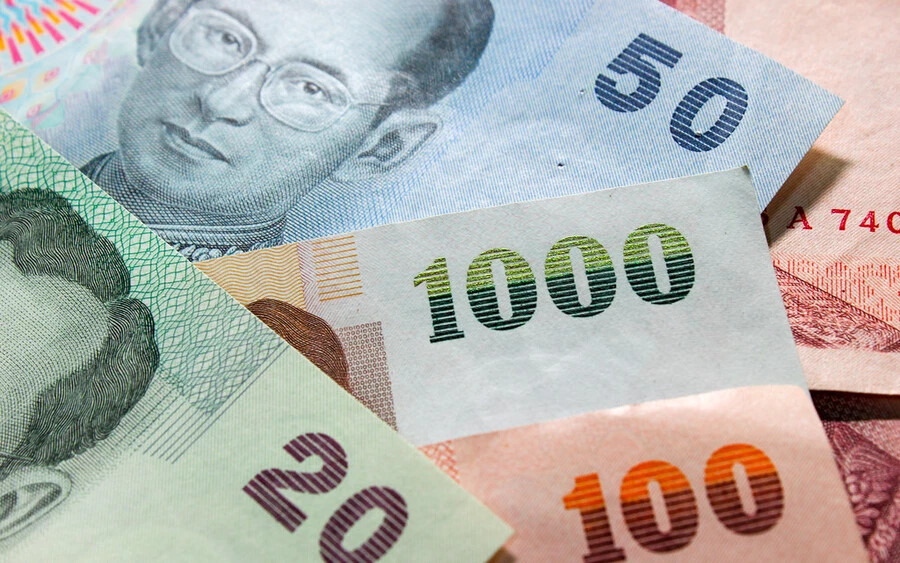 Thaiföldön tilos rálépni a pénzre, mivel azon az uralkodó arca látható.