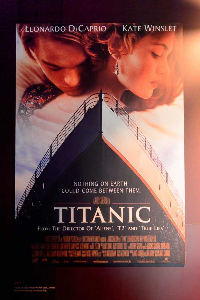 A leghíresebb Titanic-film az 1997-ben készült Kate Winslet és Leonardo DiCaprio főszereplésével.  A film tényleg többe került, mint maga a Titanic megépítése.