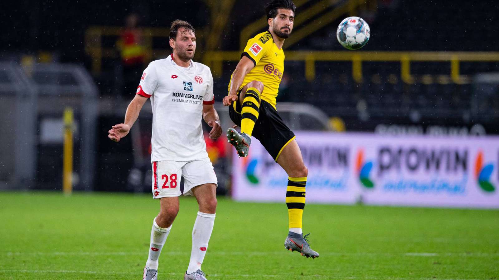 Bundesliga – Szalaiék kiharcolták a bennmaradást, Gulácsiék kikaptak a Dortmundtól