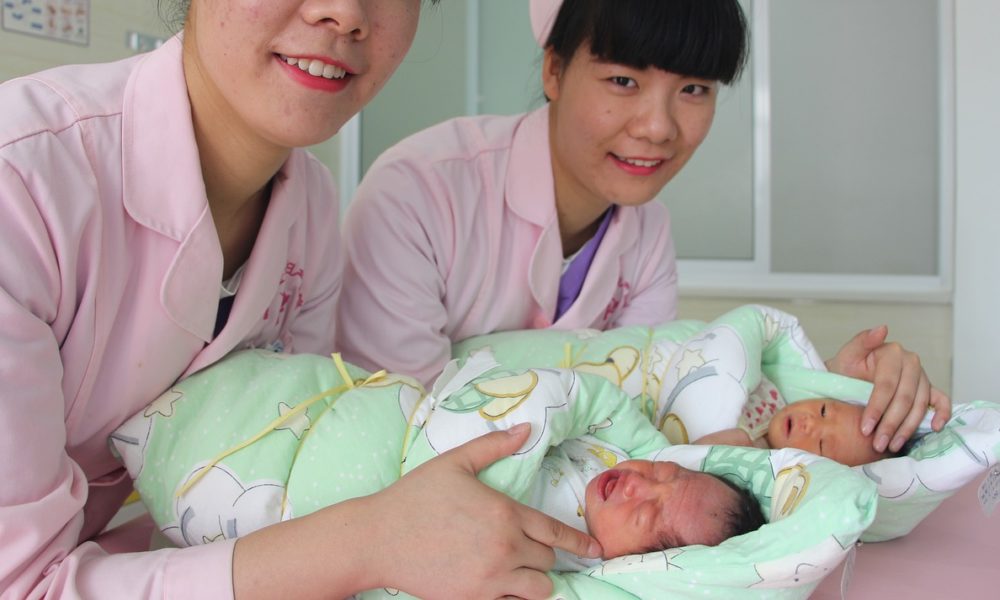 Előre nem látott génmutációkat idézhetett elő a génszerkesztés a kínai babáknál