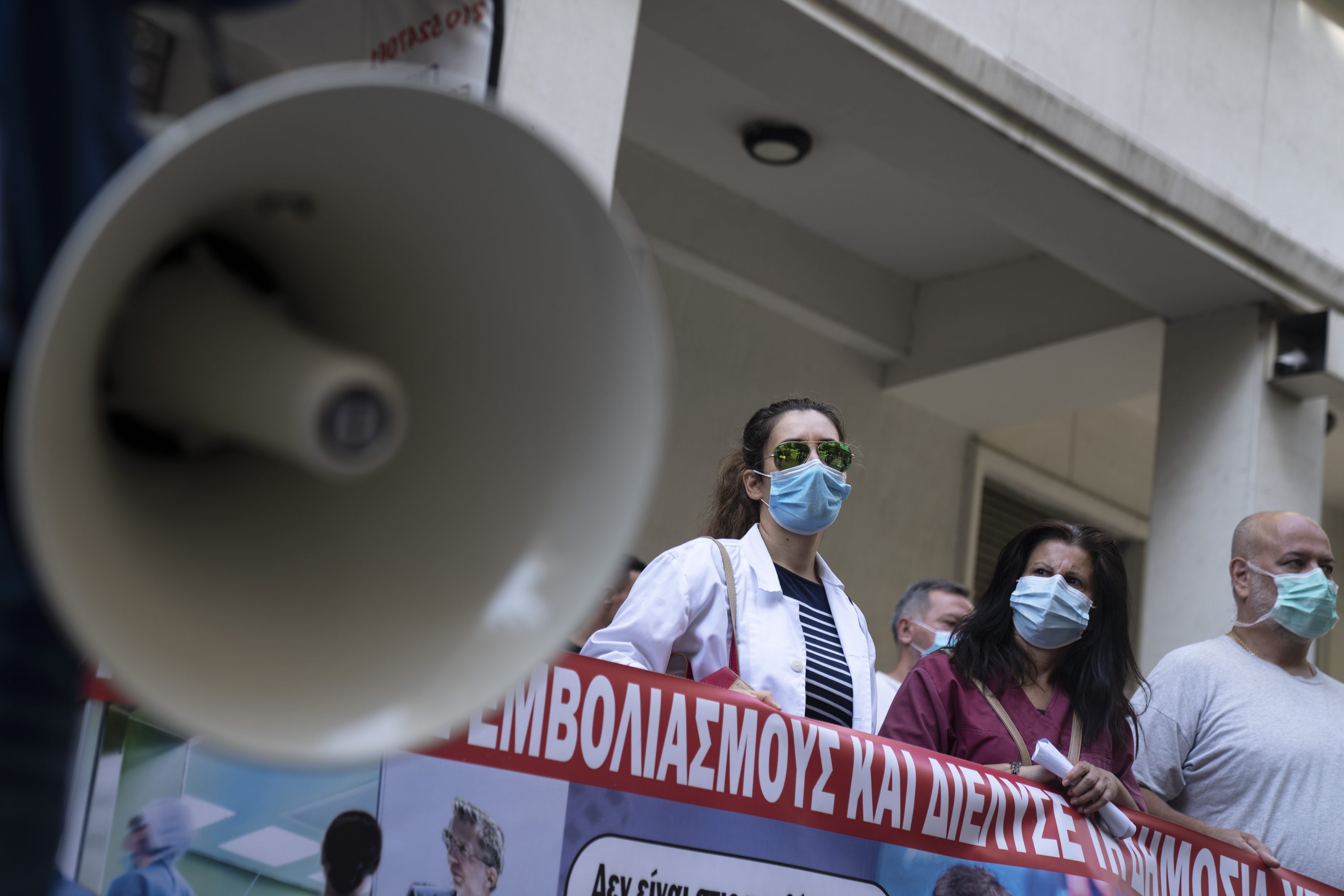 koronavírus Görögország tüntetés