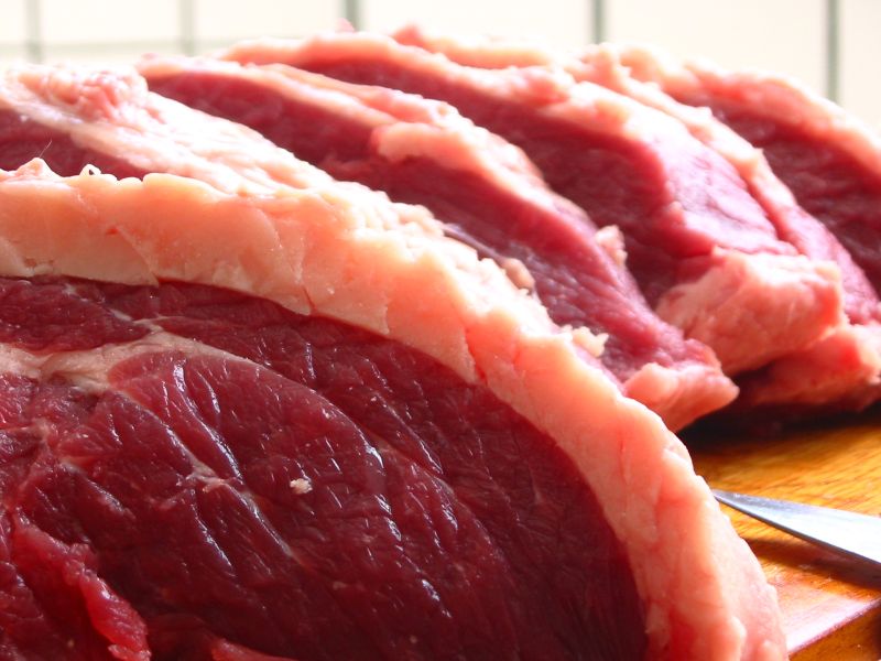 Több mint 816 ezer tonna potenciálisan fertőzött marhahúst semmisítenek meg Amerikában