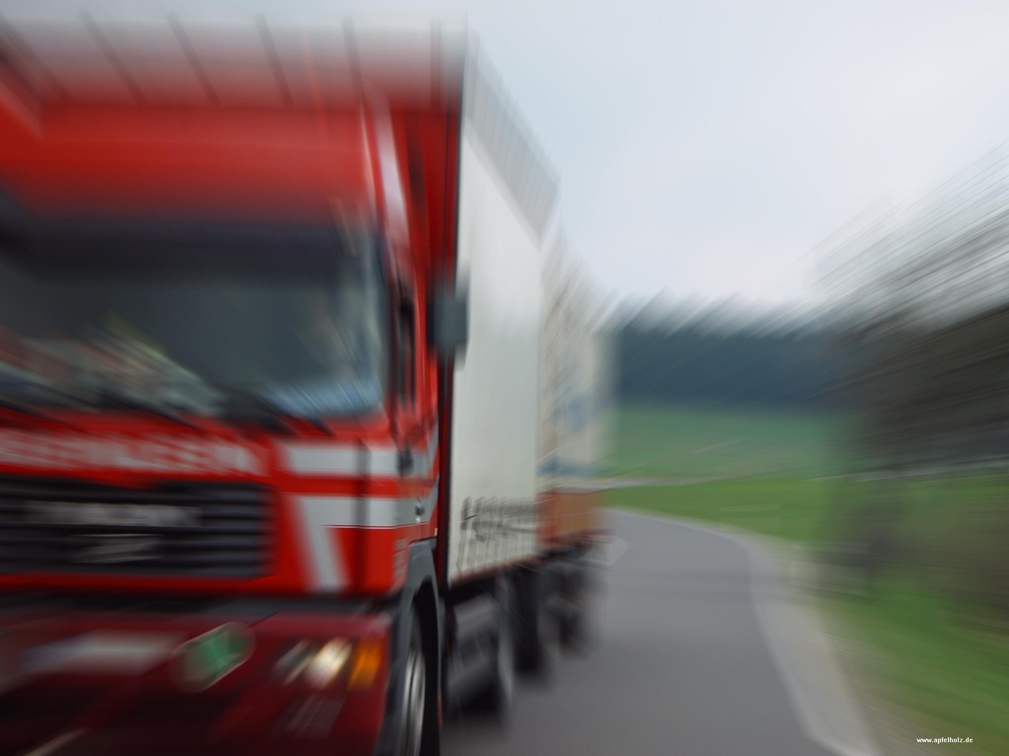 Ittas kamionsofőr: nem tudta, hogy hol van