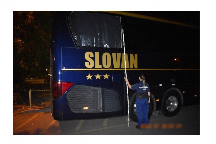 slovan busz