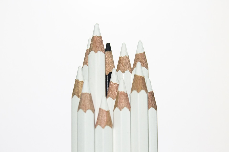 fehér ceruza