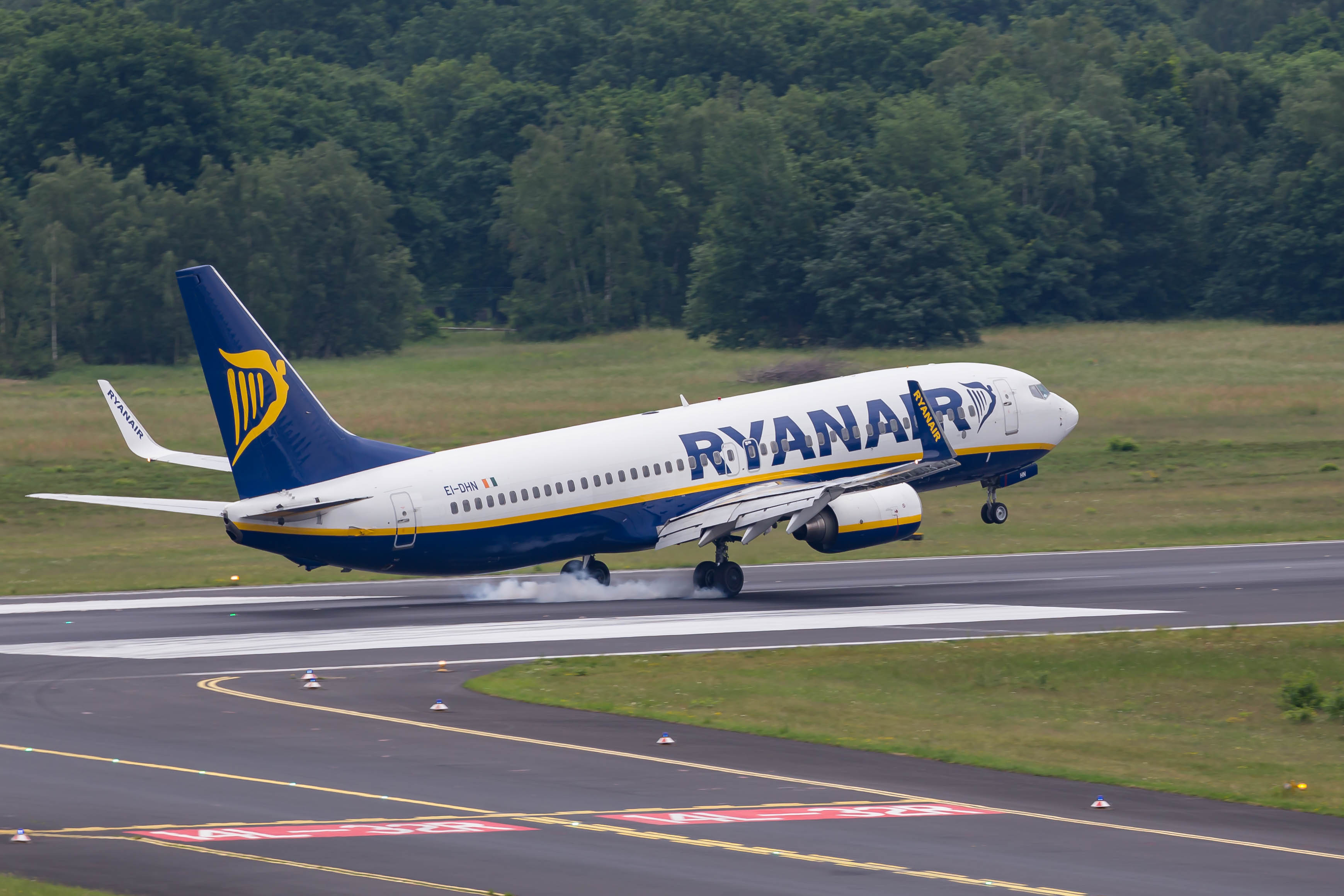 Elege lett a Ryanairnek, változik a csomagszabály