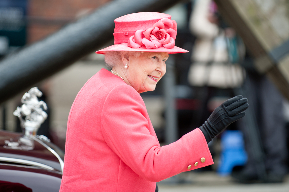 II. Erzsébetnek nincs sem útlevele, sem jogosítványa. Ilyesmire nincs szüksége. (Fotók: Shutterstock, TASR/AP)