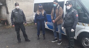 Tizennyolc illegális határátlépőt fogtak a vonatokon a szlovák és a magyar rendőrök-2