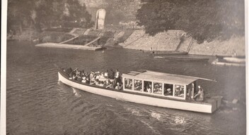 Sétahajó a Rábán 1932-ben. Kozma Endre tulajdona. 