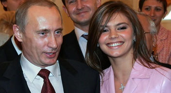 Alina állítólag nyolc évvel később kezdett randevúzni Putyinnal, és mostanában az a hír járja, hogy  két fia született az elnöktől. Az elsőt 2015-ben szülte a svájci Sant'Anna Klinikán, a másodikat pedig négy évvel később Moszkvában. A szülésznőt Putyin már több mint 30 éve ismerte. 