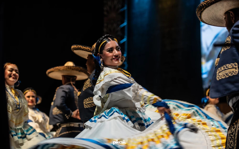 A mexikói csoport látványos műsort adott elő, s a fesztivál során nagyon pontosak, felkészültek és fegyelmezettek voltak (Csicsmann Róbert felvétele)