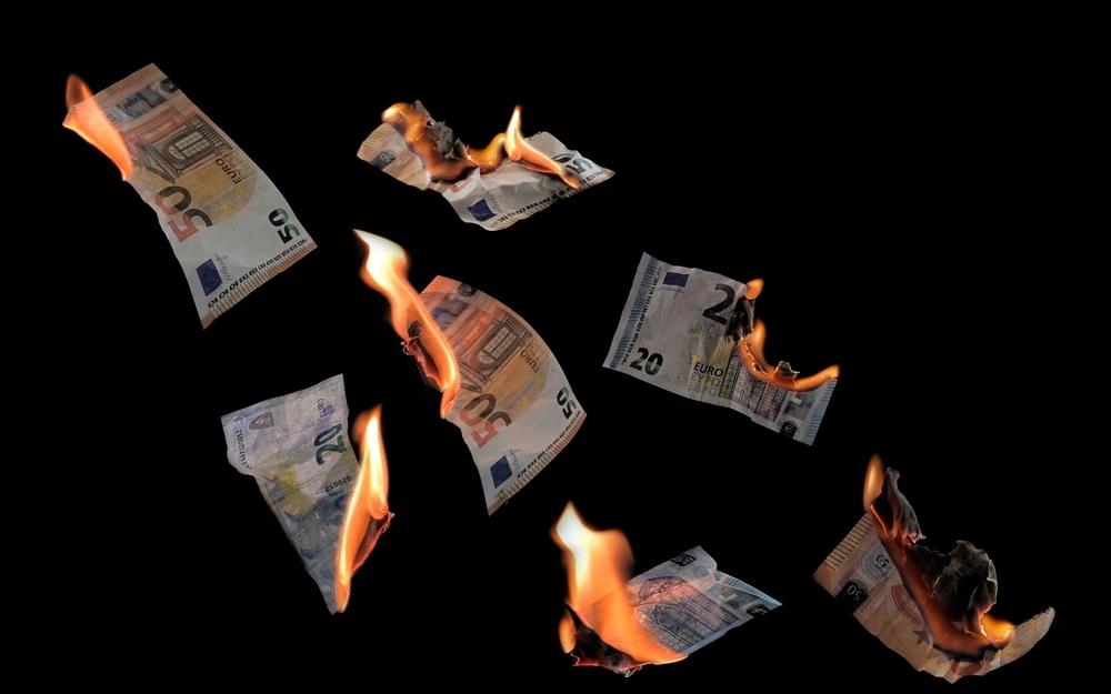 pénz shutterstock