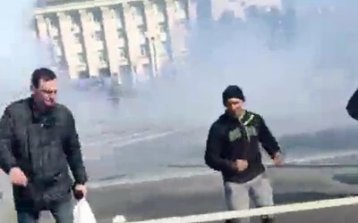A megszállás elleni tüntetőkbe lőhettek az oroszok Herszonban (+18!)