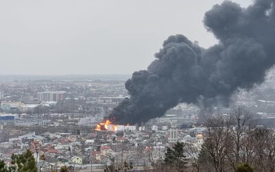 Légicsapás érte a nyugat-ukrajnai Lviv városát