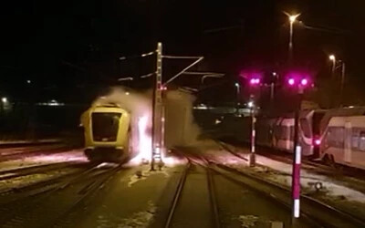 VIDEÓ: Lángoló, vezető nélküli mozdonyt észleltek az osztrák – német határon