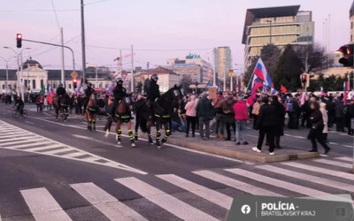 A békéért tüntetnek Pozsonyban