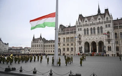 magyar parlament k
