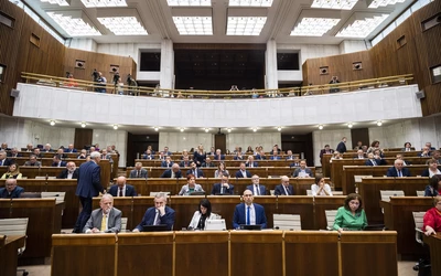 parlament k