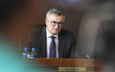 Ivan Fiačan, az Alkotmánybíróság elnöke kiemelte, nem arról döntöttek, hogy a jogszabály megléte helyes-e, vagy sem, hanem arról, hogy összhangban van-e az alkotmánnyal.
