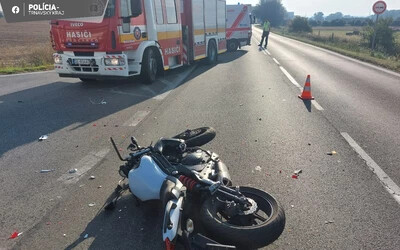 BALESET: Személyautóval ütközött egy motoros –súlyos sérüléseket szenvedett