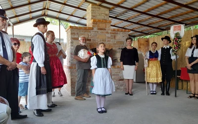 A kemence közel 1500 téglából készült el és mintegy 10 tonnát nyom (A szerző felvétele)