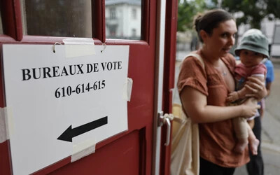 Magas a részvétel a francia választások első fordulójában