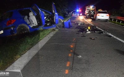 VIDEÓN a brutális baleset, amelyben két fiatal majdnem életét vesztette