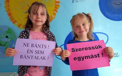 Az üzeneteiket maguk fogalmazhatják meg, melyet közzétesznek az intézményük és az alapítvány oldalain is (Fotó: Lélekgyógyító Alapítvány/Facebook)