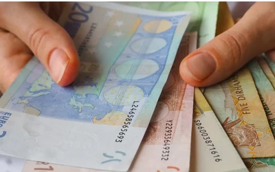pénz shutterstock