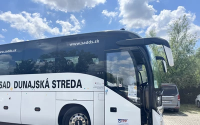 shuttle bus