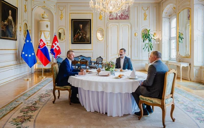 Pellegrini, Blanár és Fico egy asztalnál 