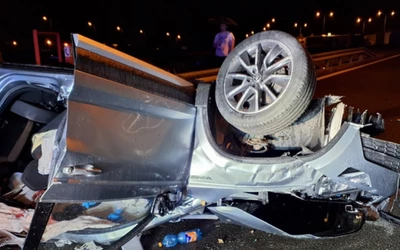 : Facebook: Hasičský a záchranný zbor - Žilinský kraj Zdroj: https://tnlive.sk/domace/clanok/1039851-tragicka-nehoda-na-d1-pri-martine-zrazku-s-nakladiakom-neprezil-vodic-osobneho-auta?campaignsrc=tn_clipboard