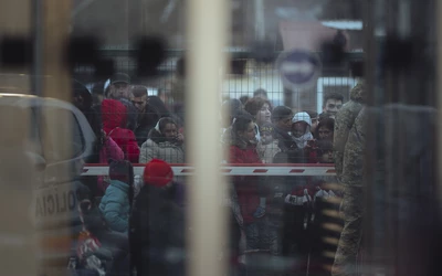 Helyszíni felvételek a nagyszelmenci határátkelőről