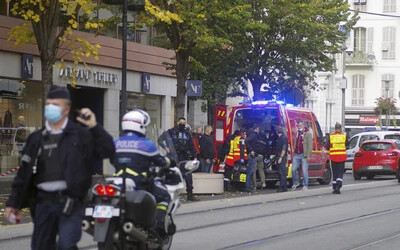 Agyonlőtt a francia rendőrség Avignon közelében egy lőfegyverrel fenyegetőző férfit