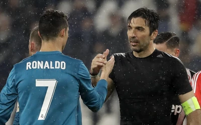 ronaldo buffon