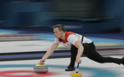 curling