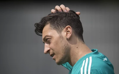 Mesut Özil