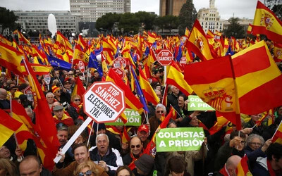 tüntetés spanyolország