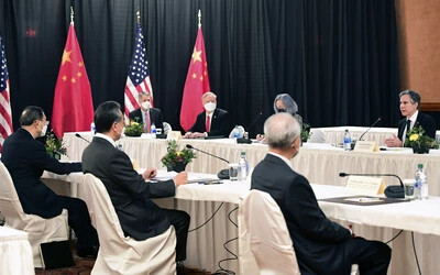 Véget ért a Biden-éra első amerikai-kínai külügyminiszteri tárgyalása