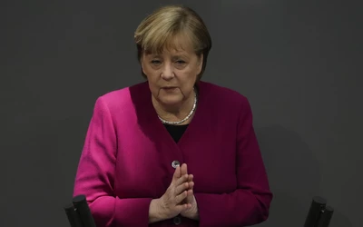 Angela Merkel k