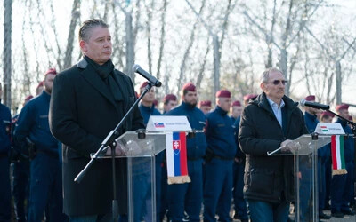 Mikulec: Óriási nyomás nehezedik a külső schengeni határra (FOTÓK)