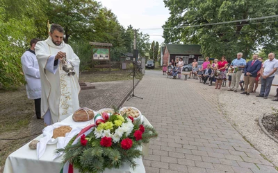 Megáldották az új kenyeret Vajkán