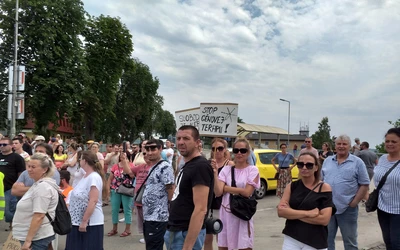 Elégedetlenkedő civilek, aktivisták tiltakoztak a határátkelőkön