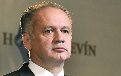 A Szlovák Posta Andrej Kiska képmásával készít bélyegeket