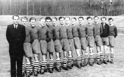 A Chemie Leipzig az NDK labdarúgó-történetének legváratlanabb aranyérmet szerezte 1963–1964-ben Alfred Kunzéval.